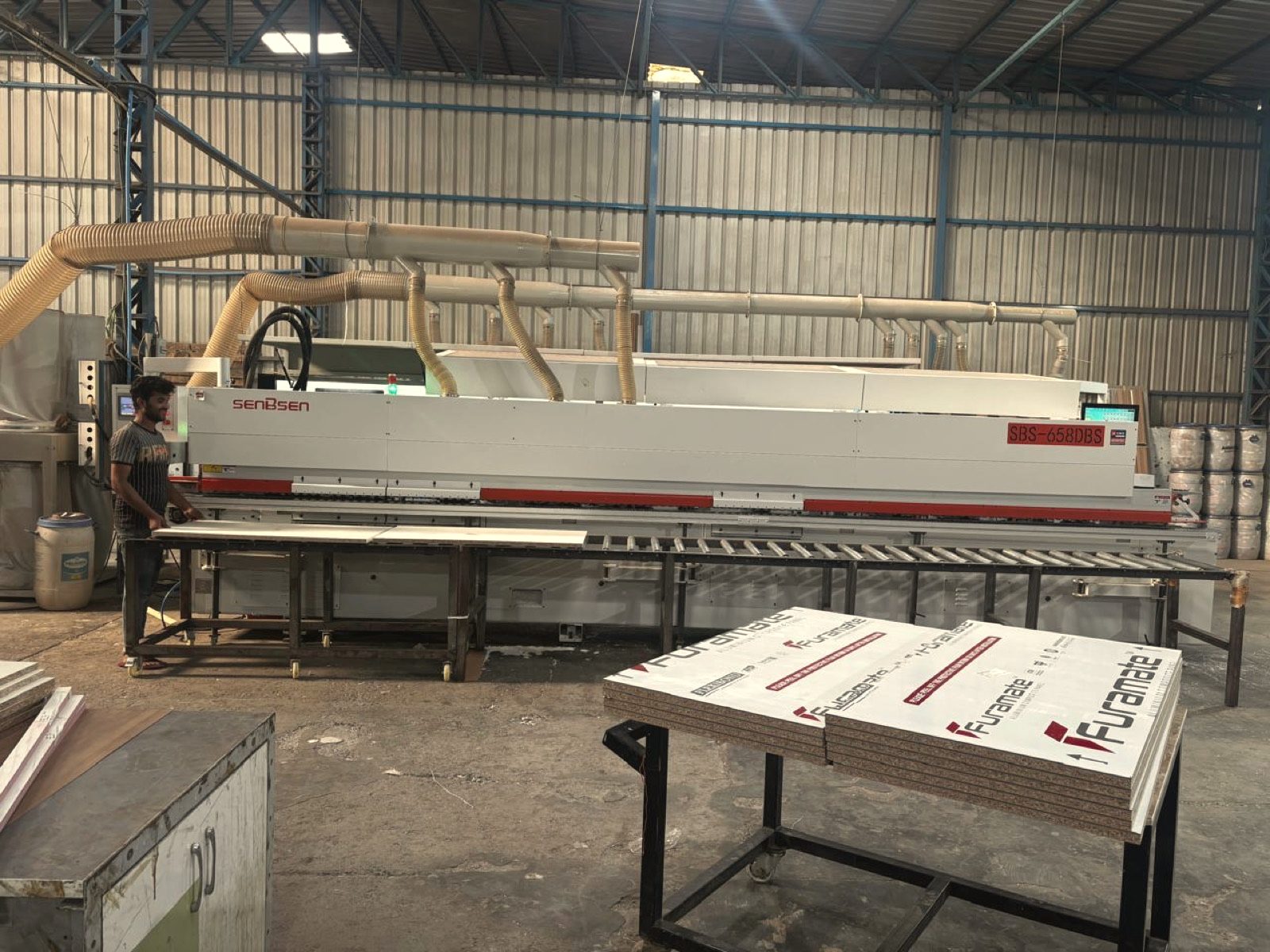 Edge-banding line in the OutDo woodwork unit